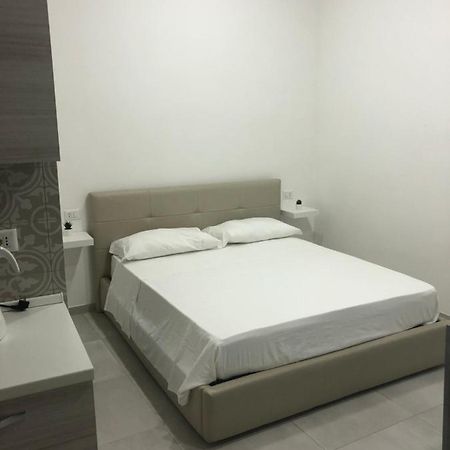 דירות נאפולי Casa Luisa מראה חיצוני תמונה