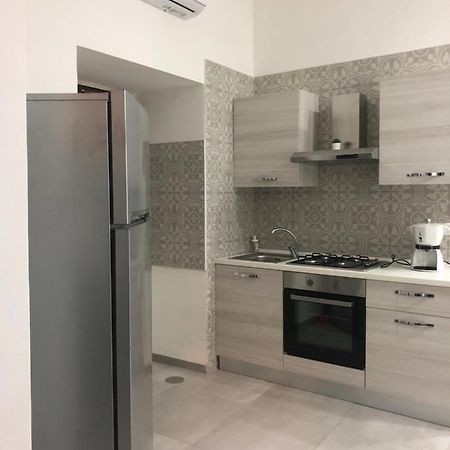 דירות נאפולי Casa Luisa מראה חיצוני תמונה