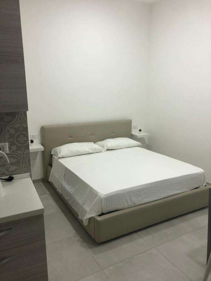 דירות נאפולי Casa Luisa מראה חיצוני תמונה